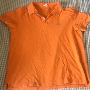 No damage, barely worn